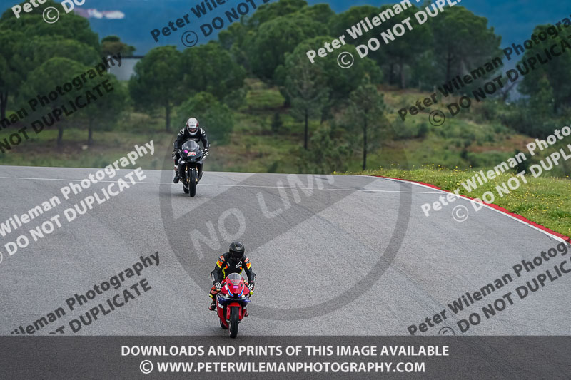 motorbikes;no limits;peter wileman photography;portimao;portugal;trackday digital images